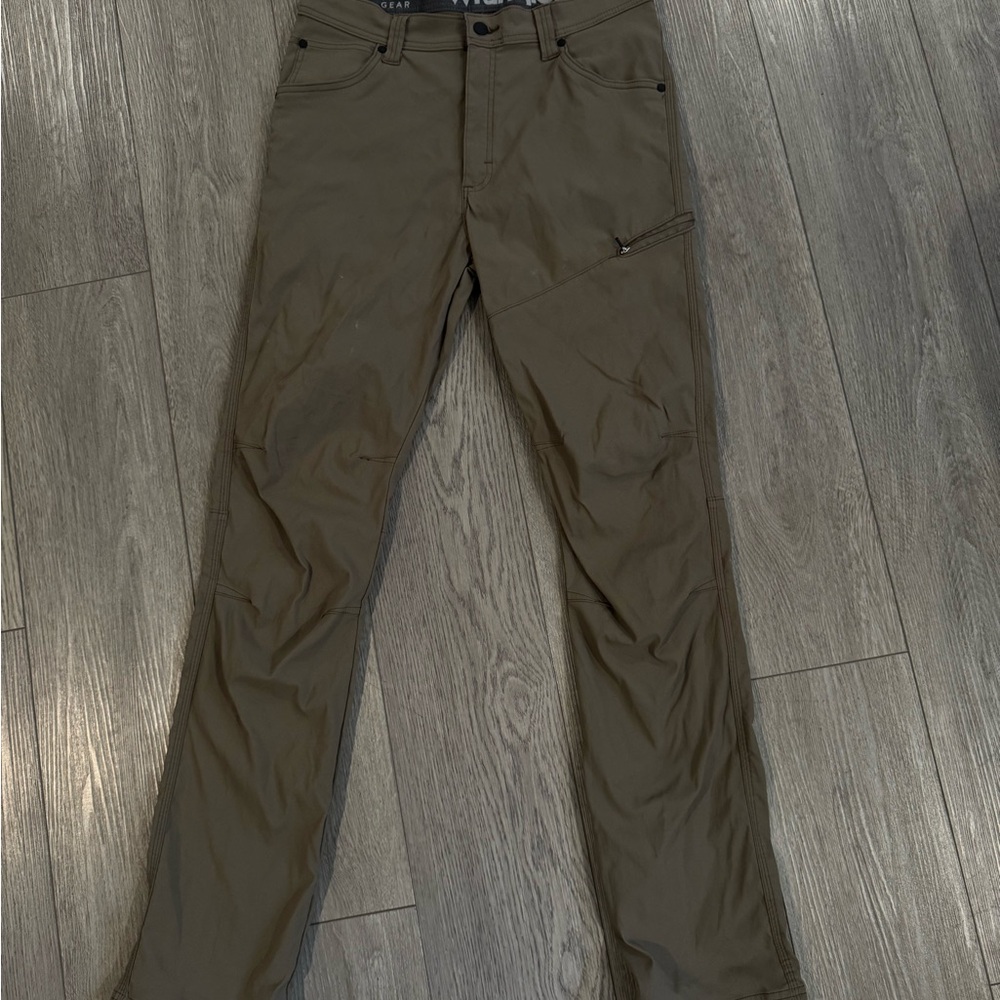 Wrangler ATG All Terrain Gear pants 34x34